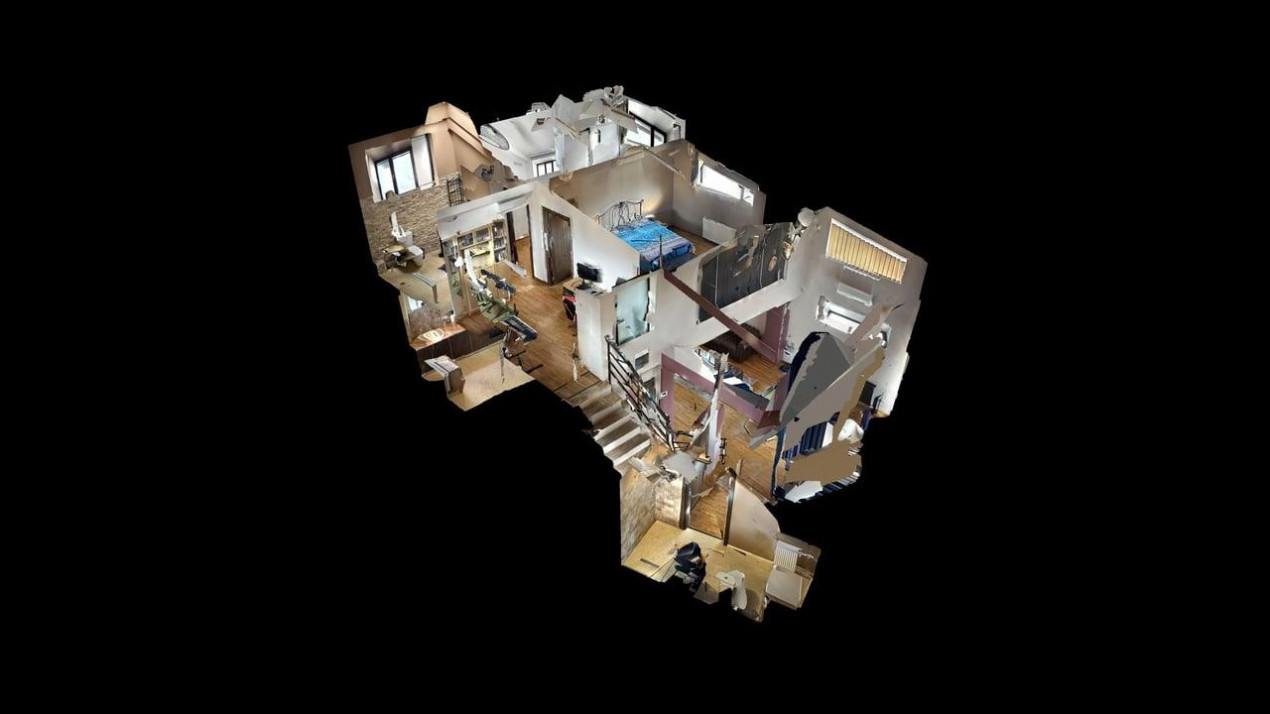 Apartament spațios cu 5 camere, vila 2010!
