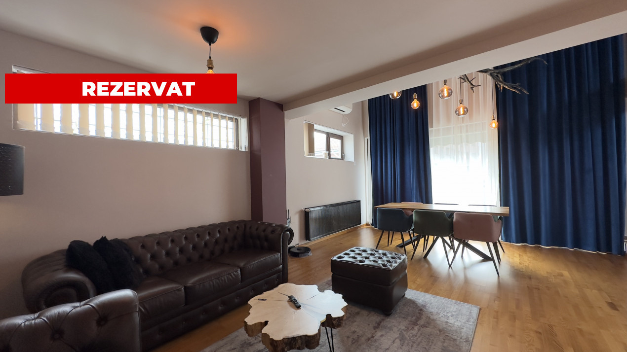 Apartament spațios cu 5 camere, vila 2010!