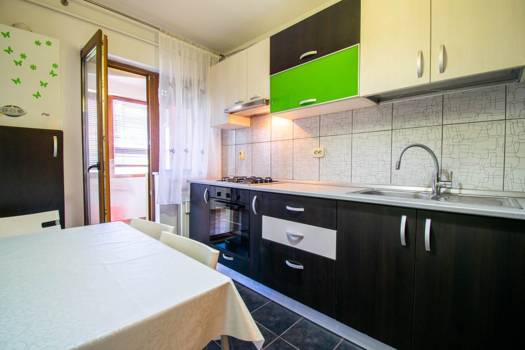 Lidl-Oltenitei,2 camere,decomandat,67 mp,etaj 2/3,parcare inclusa