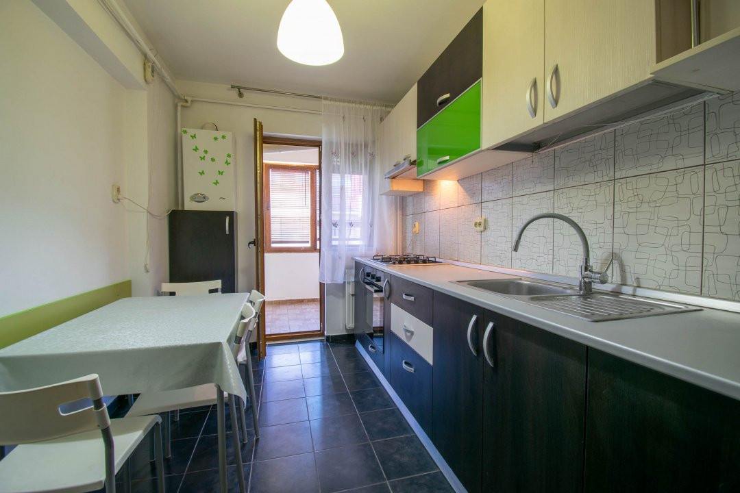 Lidl-Oltenitei,2 camere,decomandat,67 mp,etaj 2/3,parcare inclusa