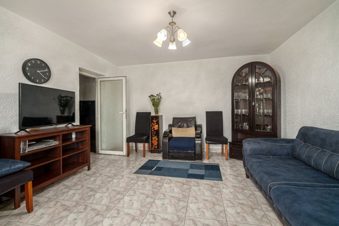 Apartament 2 camere cu vedere panoramica si suprafata generoasa