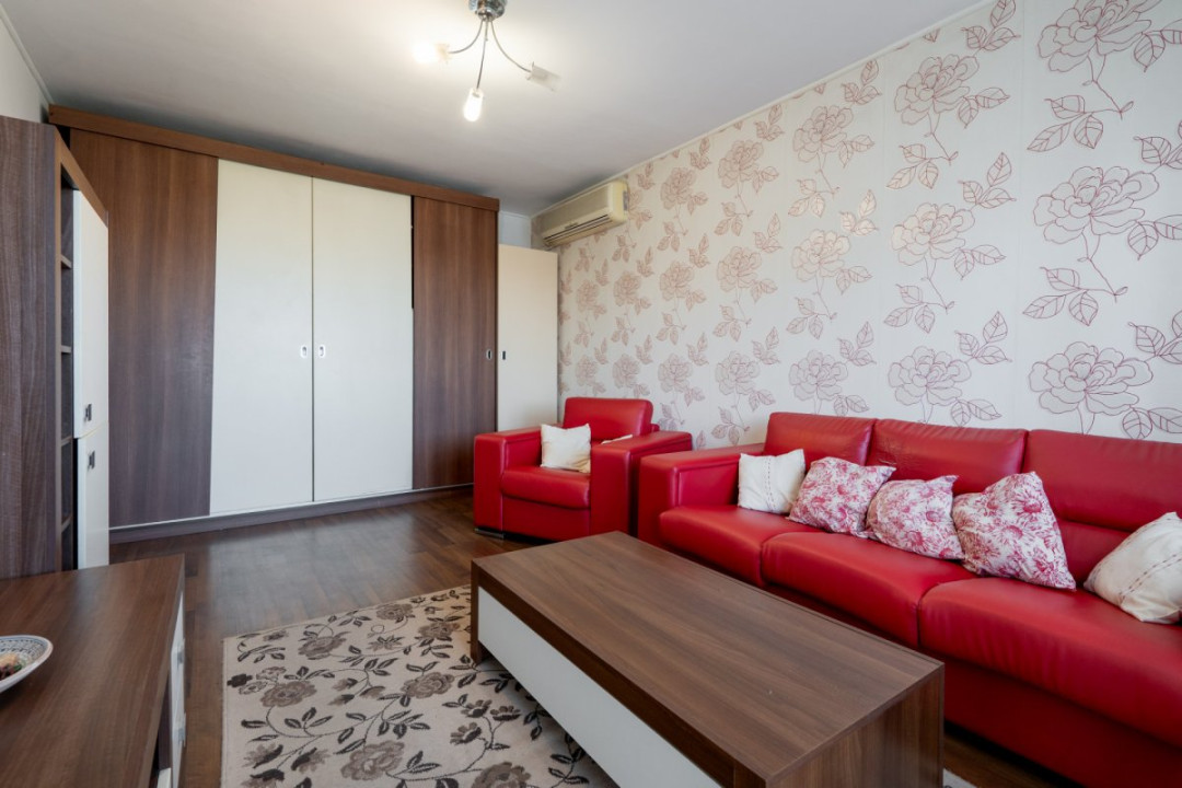 Apartamentul cu vedere si racoare