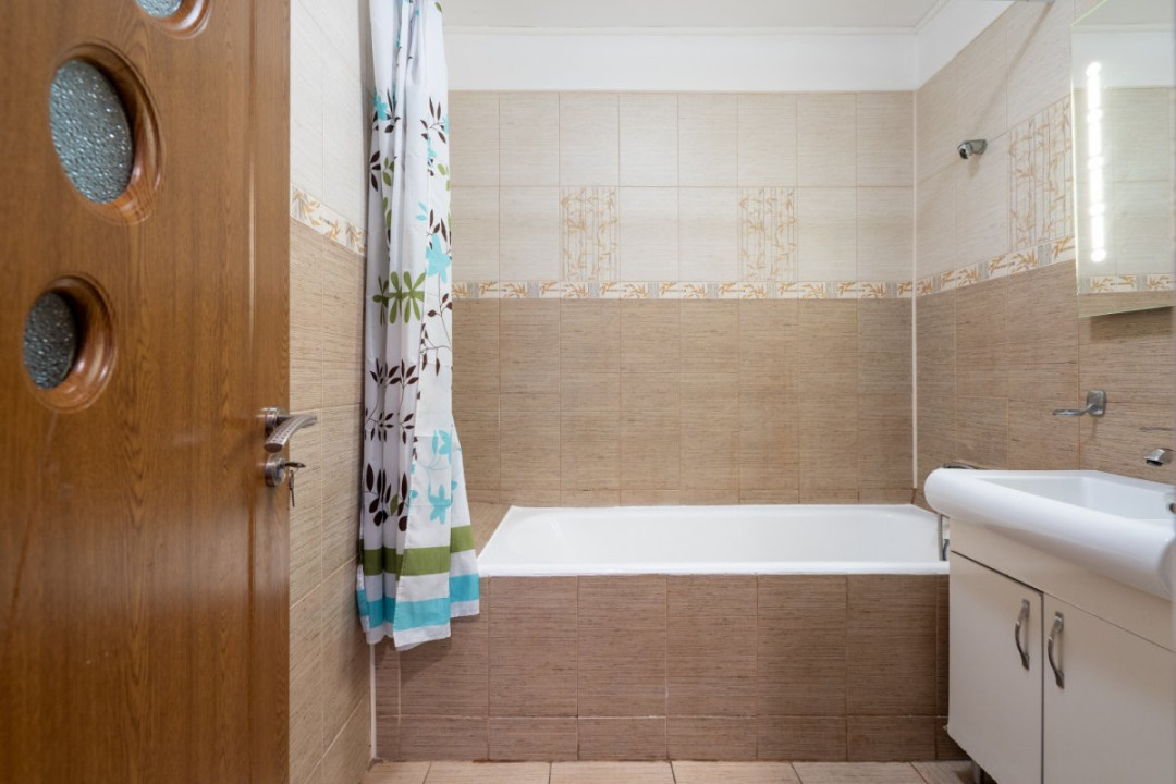 Apartamentul cu vedere si racoare