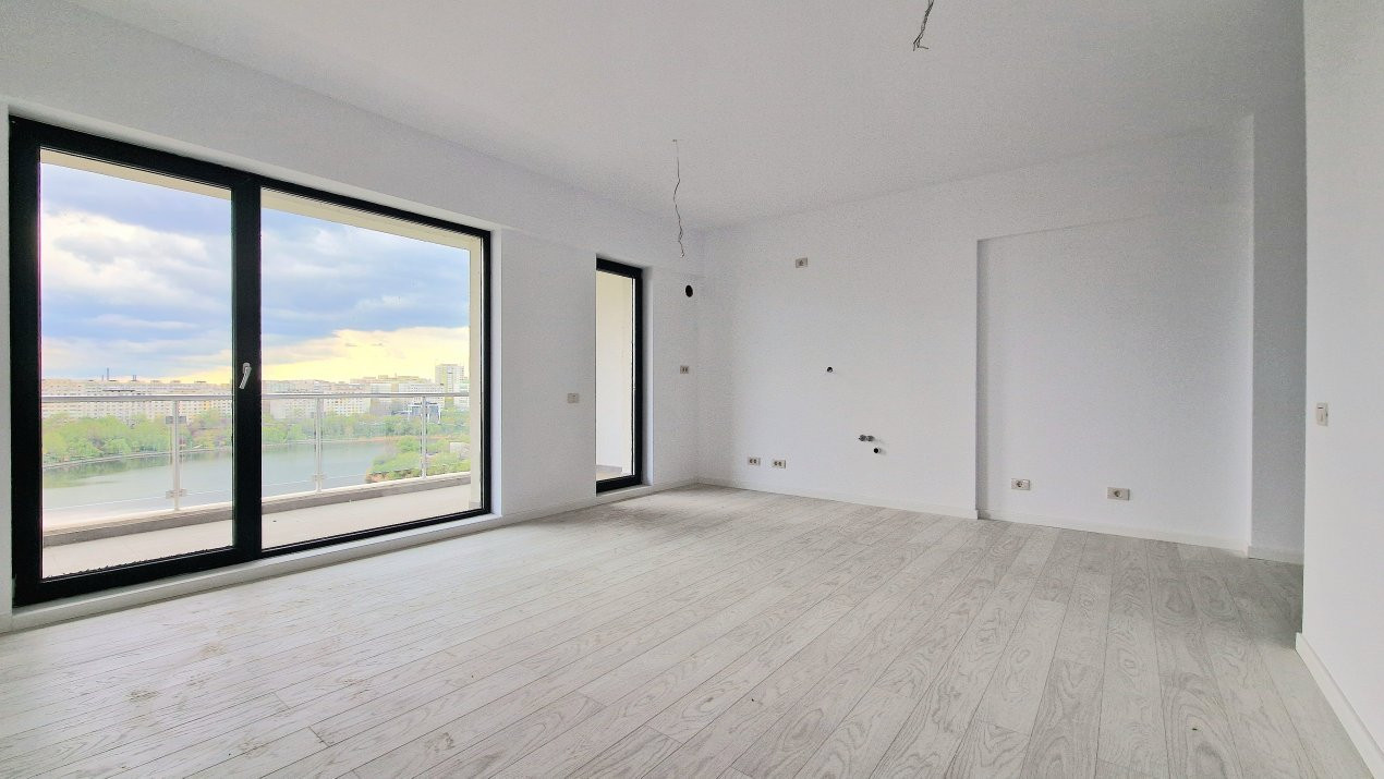 3 CAMERE I COMPLEX PE MALUL LACULUI I SunLake Residence