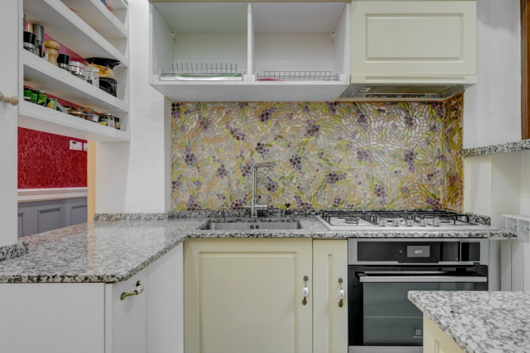 COTROCENI - CAROL DAVILA, APARTAMENT 3 CAMERE 58 MPU, PARTER!