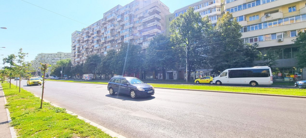 Ap cu 3 camere mobilat si utilat langa Mega Mall, Delfinului, Sos. Pantelimon