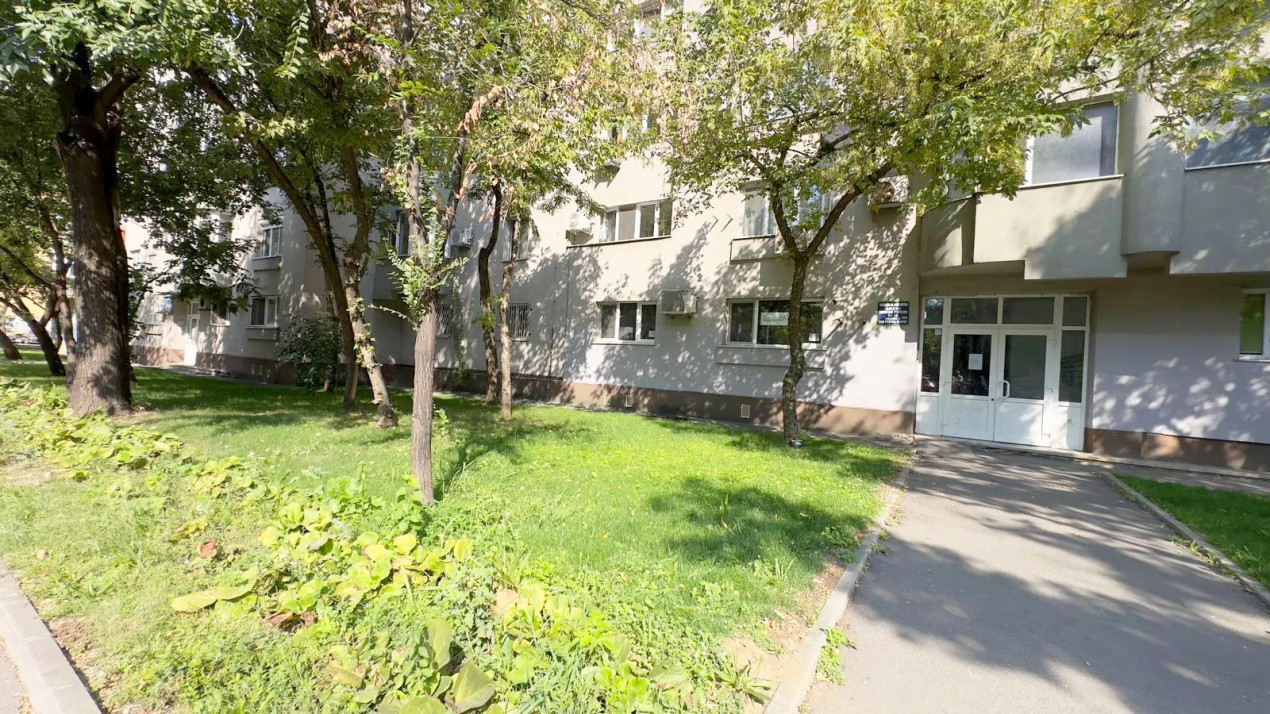Apartament 3 camere, la etajul 1, pe Șos. Virtuții – ai tramvaiul 41 la ușă!