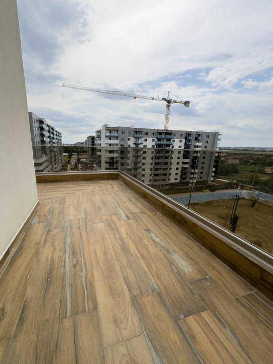 Penthouse 3 camere de vânzare Pipera | 275 mp total, rooftop privat 116 mp 