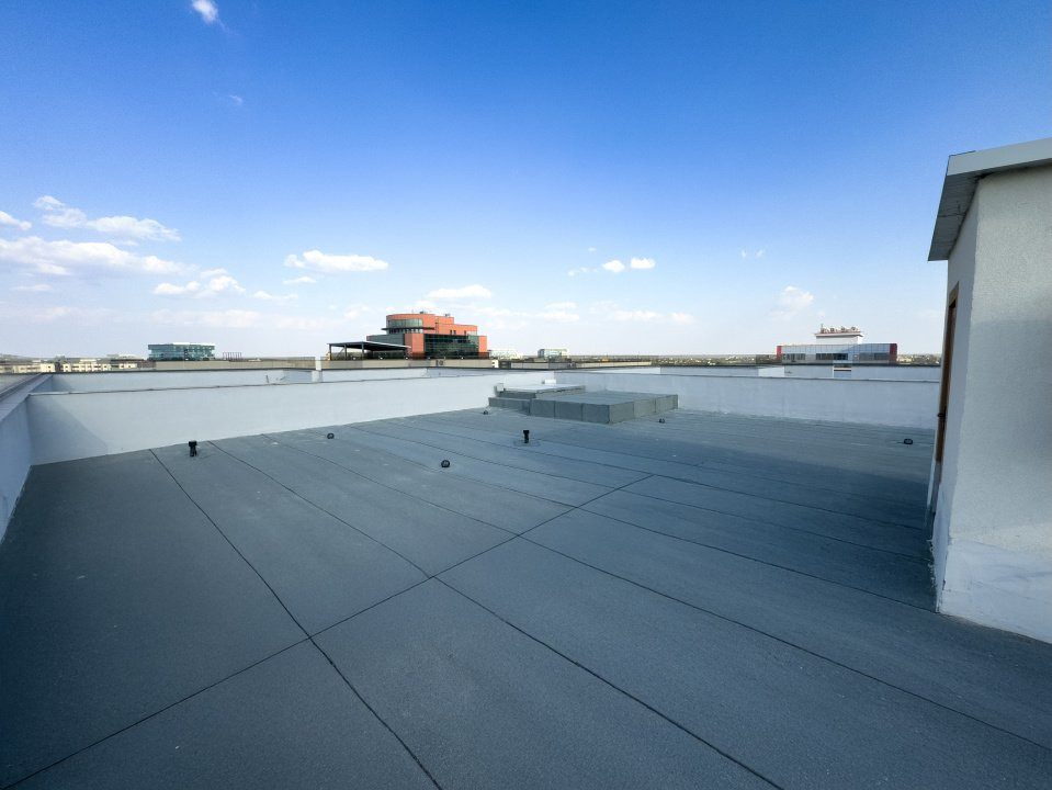 Penthouse 3 camere de vânzare Pipera | 275 mp total, rooftop privat 116 mp 