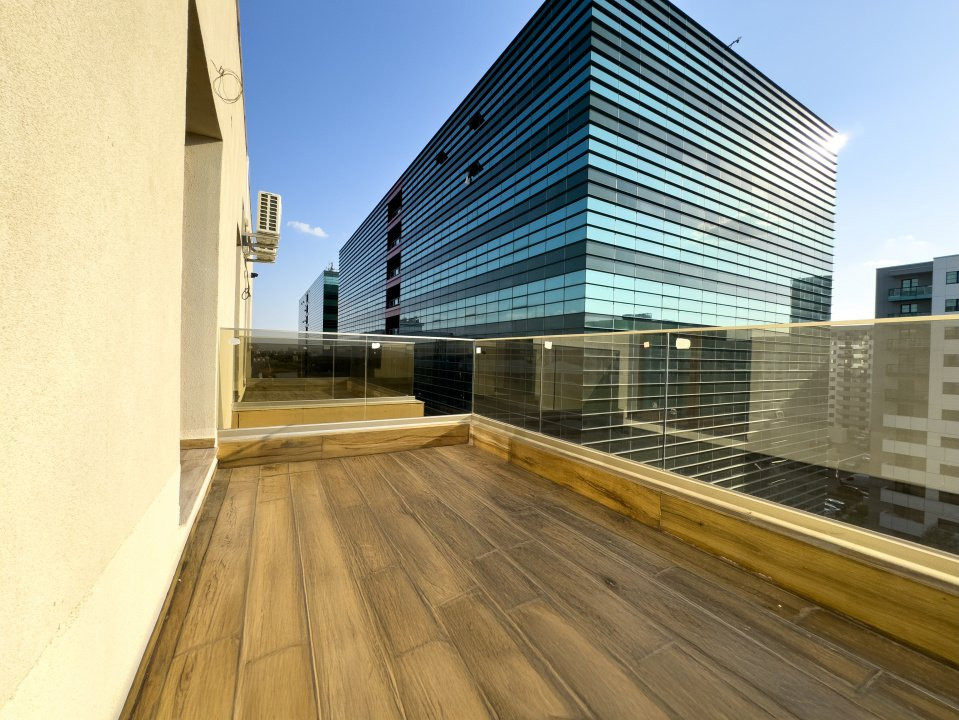 Penthouse 3 camere de vânzare Pipera | 275 mp total, rooftop privat 116 mp 