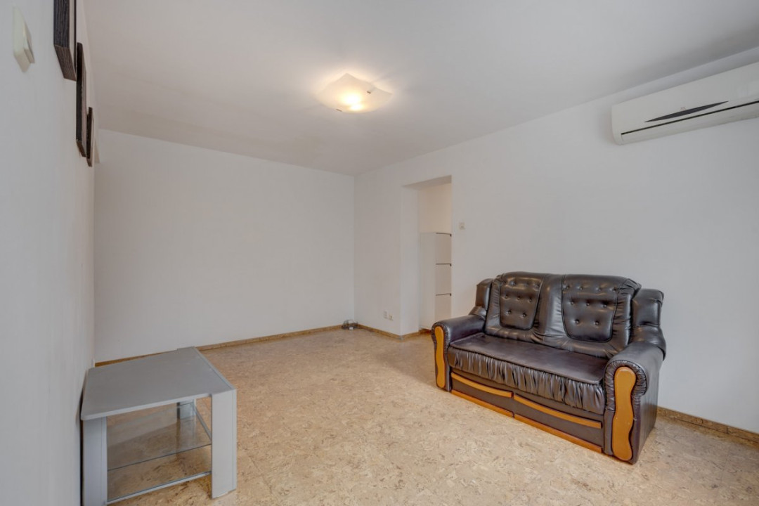 Apartament cu 3 camere - bloc reabilitat  - Giulesti - Metrou Crangasi 10 min
