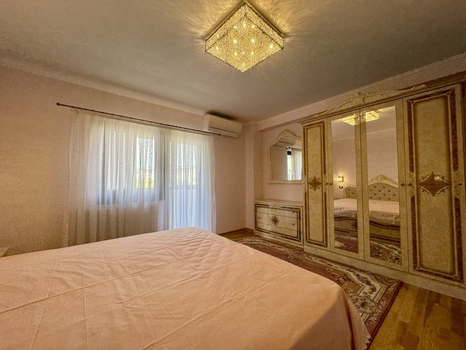 Vanzare - 4 camere I decomandat I 100mp I centrala proprie I Mall Vitan