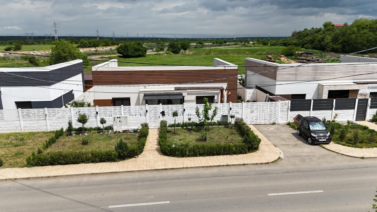 Vila modernă în Cernica – 4 camere, teren 331 mp, pret super!