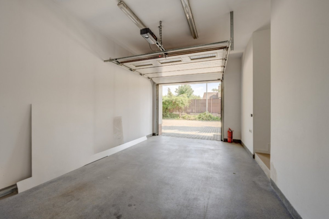 CORBEANCA - ROSE GARDEN, VILA 250 MP, LOT 531 MP, LA CHEIE! 