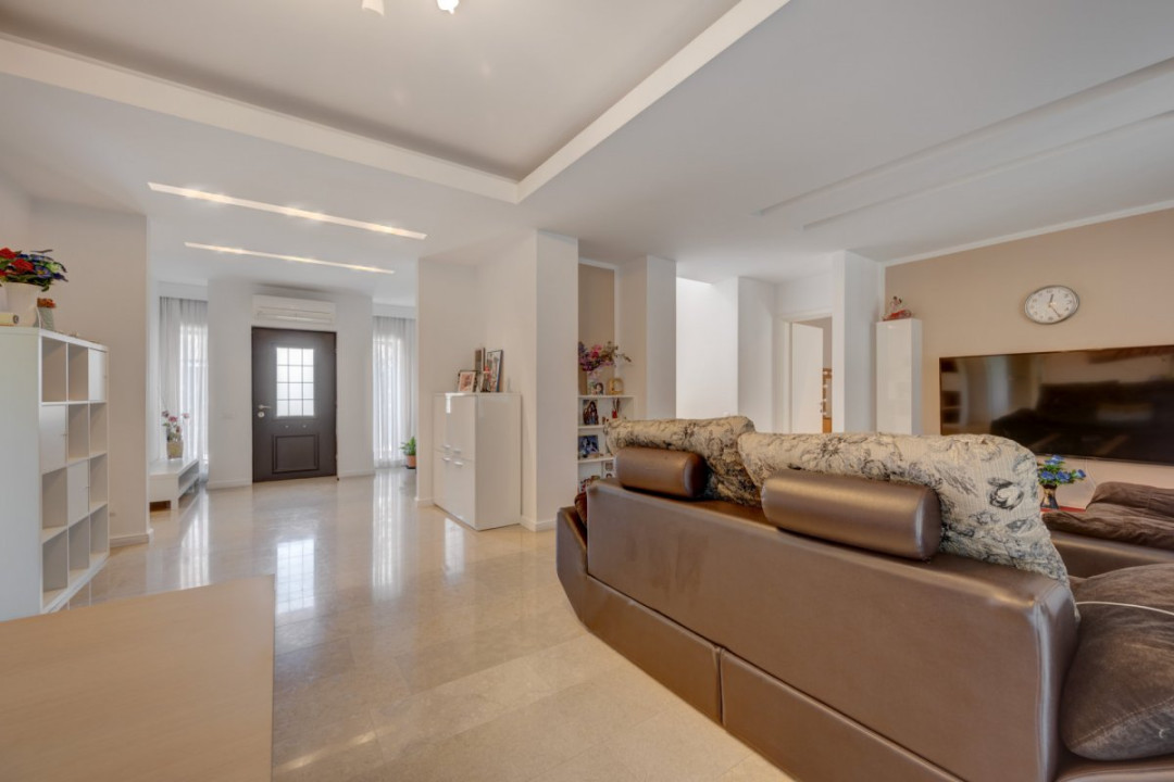 CORBEANCA - ROSE GARDEN, VILA 250 MP, LOT 531 MP, LA CHEIE! 