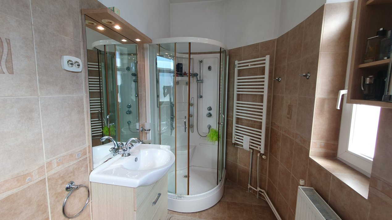 Vila P+E de vanzare, teren 1.132mp, Piscu, Ciolpani, dubla deschidere