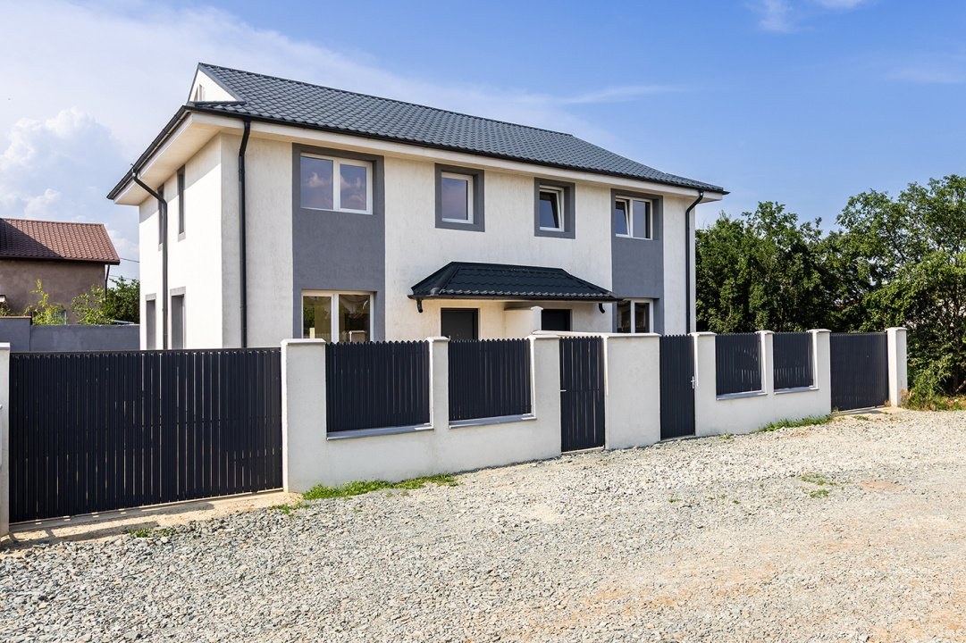 Casă modernă tip duplex, P+1+Pod, cu 3 camere, 2 băi – Balotești