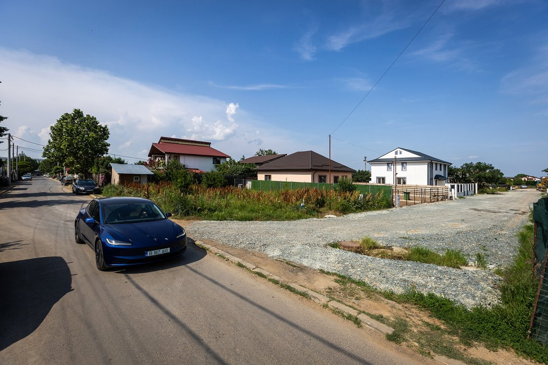 Casă modernă tip duplex, P+1+Pod, cu 3 camere, 2 băi – Balotești