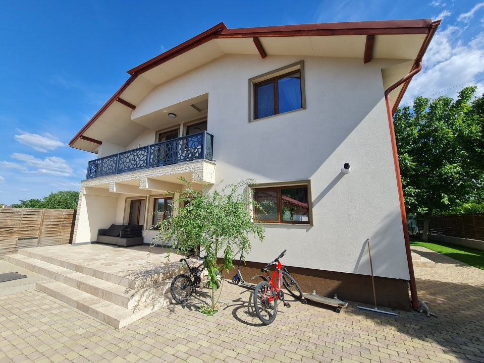  Vila Modernă 6 Camere - Grădină Spațioasă în Snagov