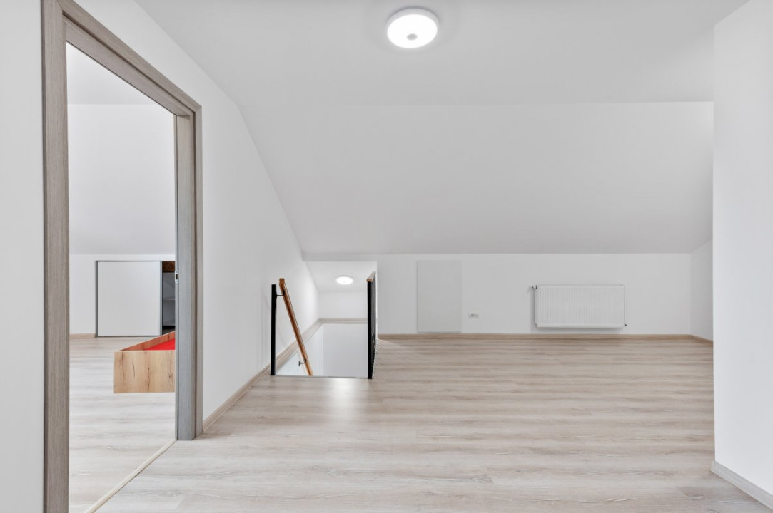 Vila Noua in Pantelimon, 5 dormitoare, 3 bai, 380mp teren