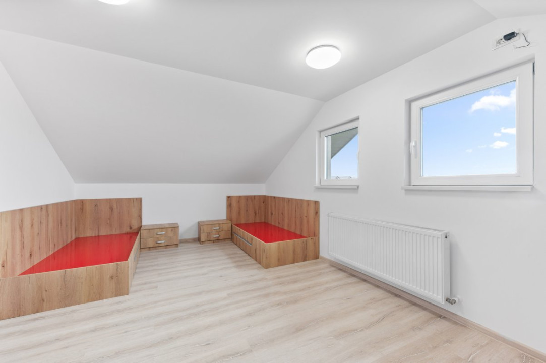 Vila Noua in Pantelimon, 5 dormitoare, 3 bai, 380mp teren