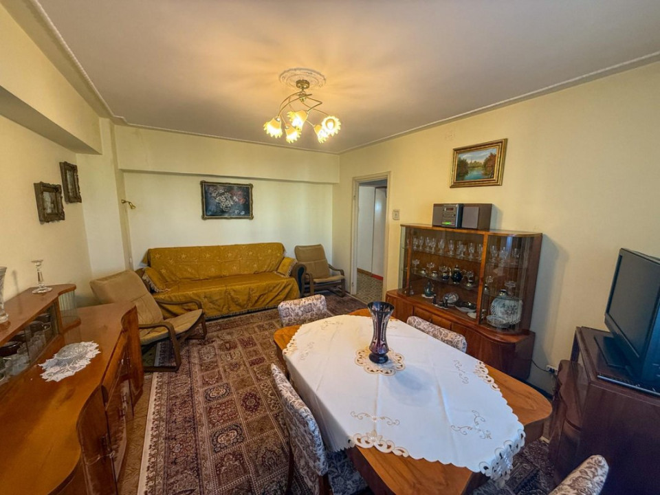 Apartament 4 Camere Piata Delfinului- Chisinau