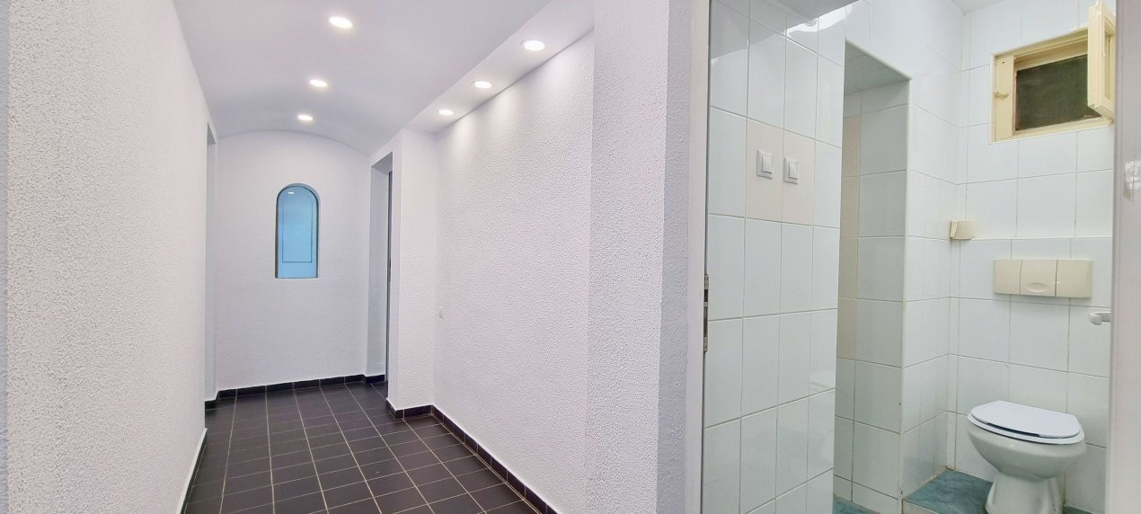 Spatiu de birouri decomandat la demisol, 82,37 mp in Cotroceni, Parcul Izvor