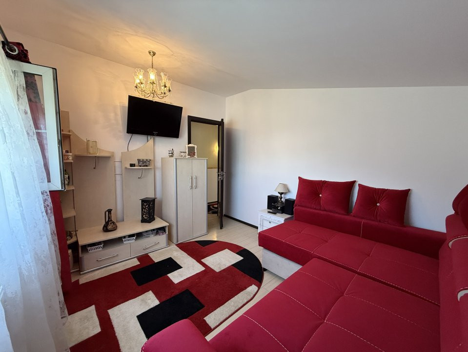 Casă tip duplex cu curte proprie, aproape de pădure, în Țegheș - Domnești IF