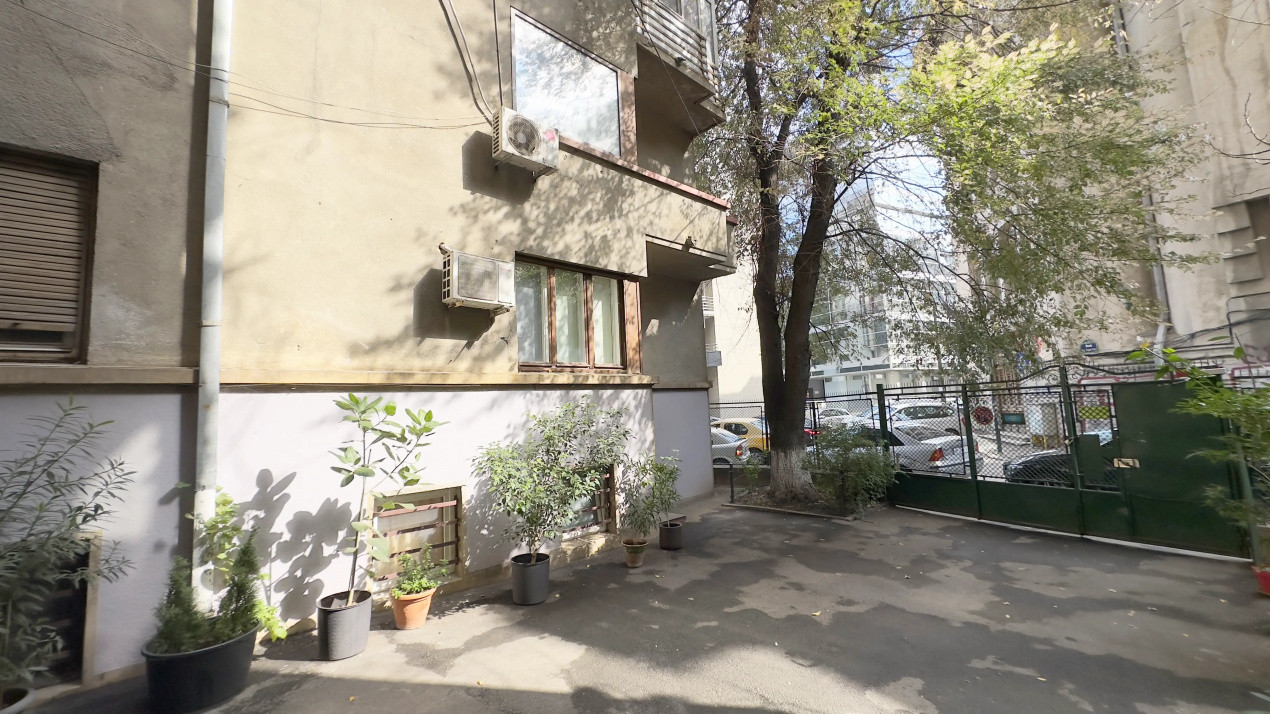 Chic si Central – Garsonieră de închiriat, Balcescu 24