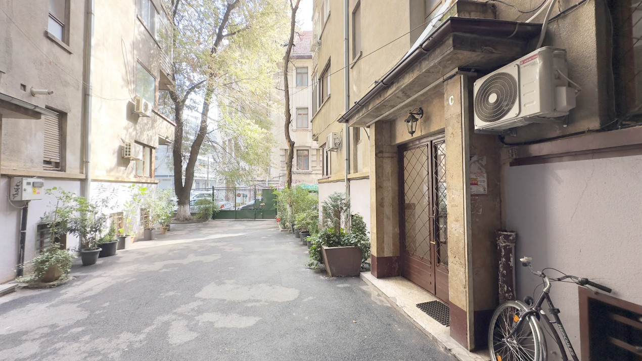 Chic si Central – Garsonieră de închiriat, Balcescu 24