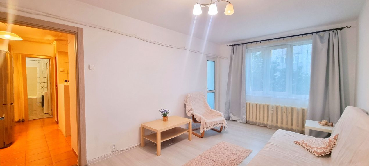 Ap. decomandat cu 2 camere, 5/8, partial mobilat/utilat Rahova, Dumbrava Noua!