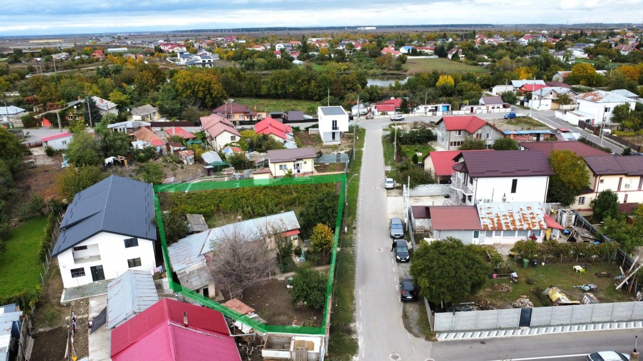 Teren de vanzare 1000mp in Stefanestii de Jos, la sosea si cu utilitati