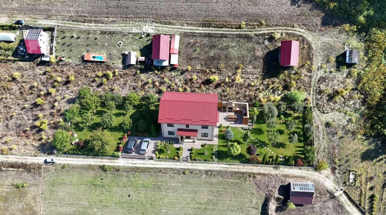 Refugiu la marginea padurii — 2822 mp de liniste in Cocani.