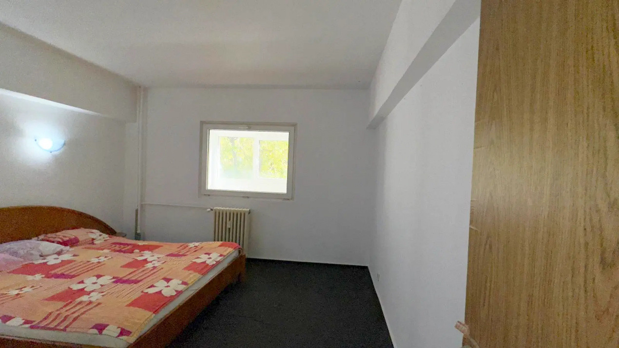 Apartament 3 camere, etaj 1, pozitie excelenta!
