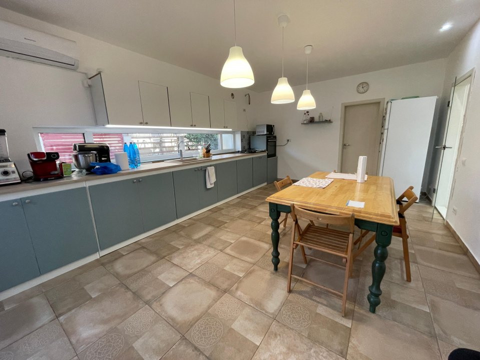 Vila individuala 6 camere Comuna Berceni - 2 min Lidl