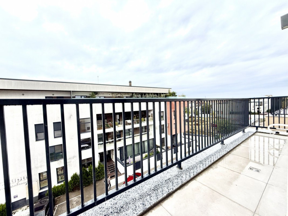 Pipera Azur acces A3 penthouse,  terasa SUD