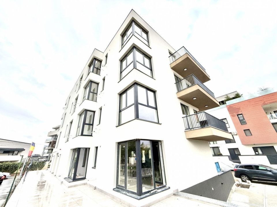 Pipera Azur acces A3 spatiu parter cu terasa