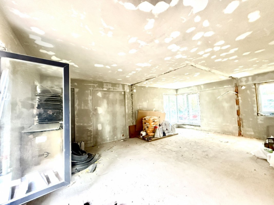 Pipera Azur acces A3 spatiu parter cu terasa