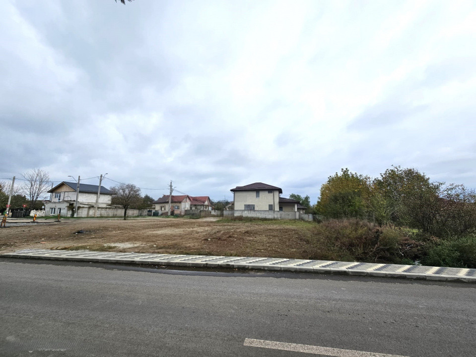 Oportunitate - vanzare 5 LOTURI CASE in centrul Stefanestii de Jos