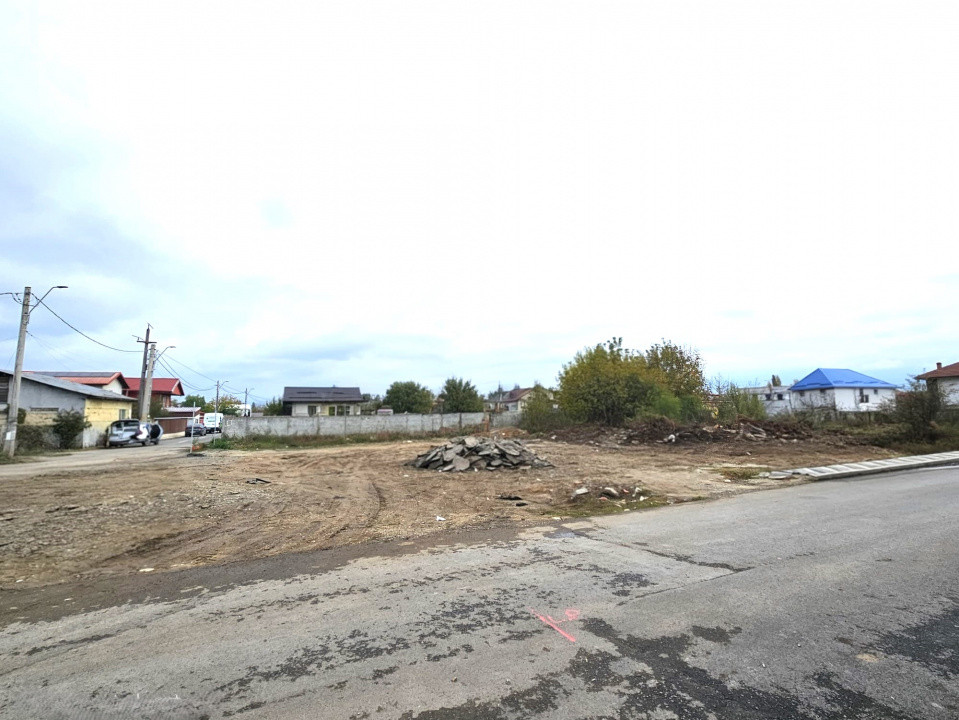 Oportunitate - vanzare 5 LOTURI CASE in centrul Stefanestii de Jos