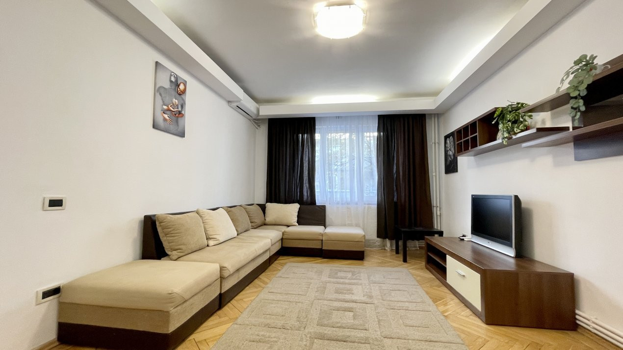 Inchiriere 3 camere Vitan-Kaufland, centrala proprie