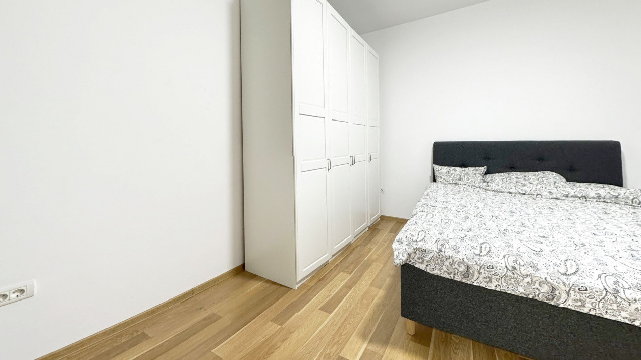 Doua apartamente la pret de unul!