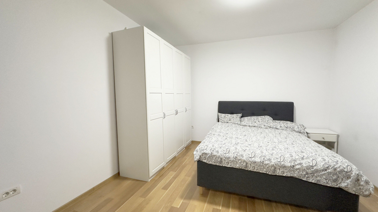 Doua apartamente la pret de unul!