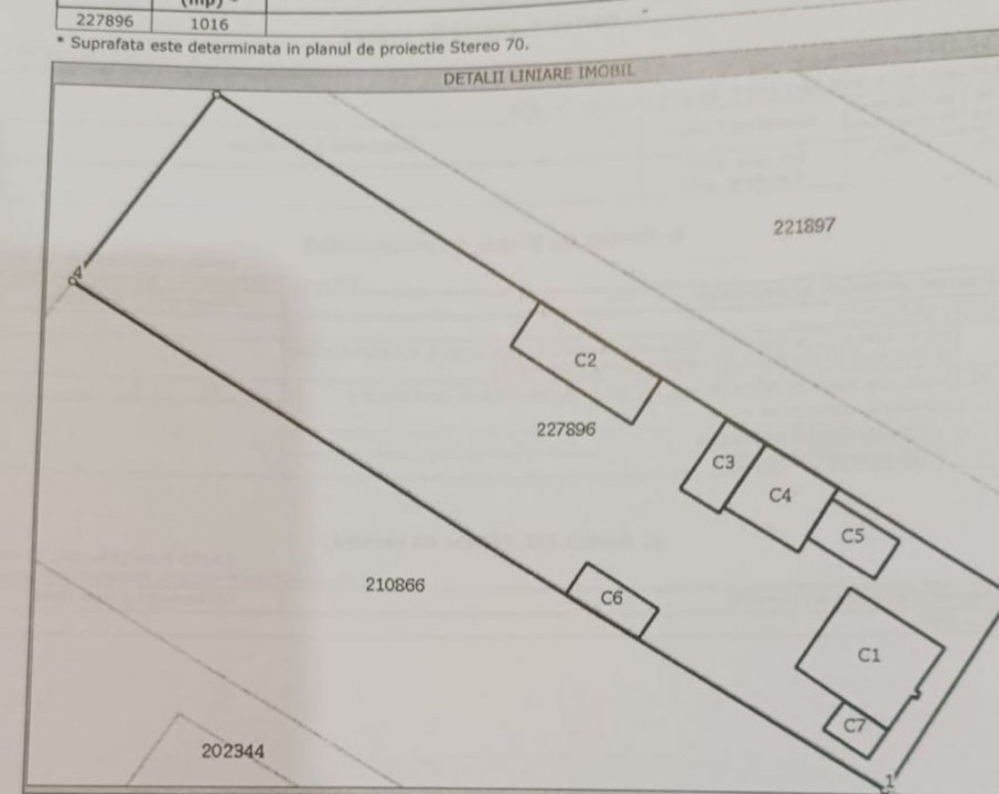 Teren cu dubla deschidere pe Dantelei