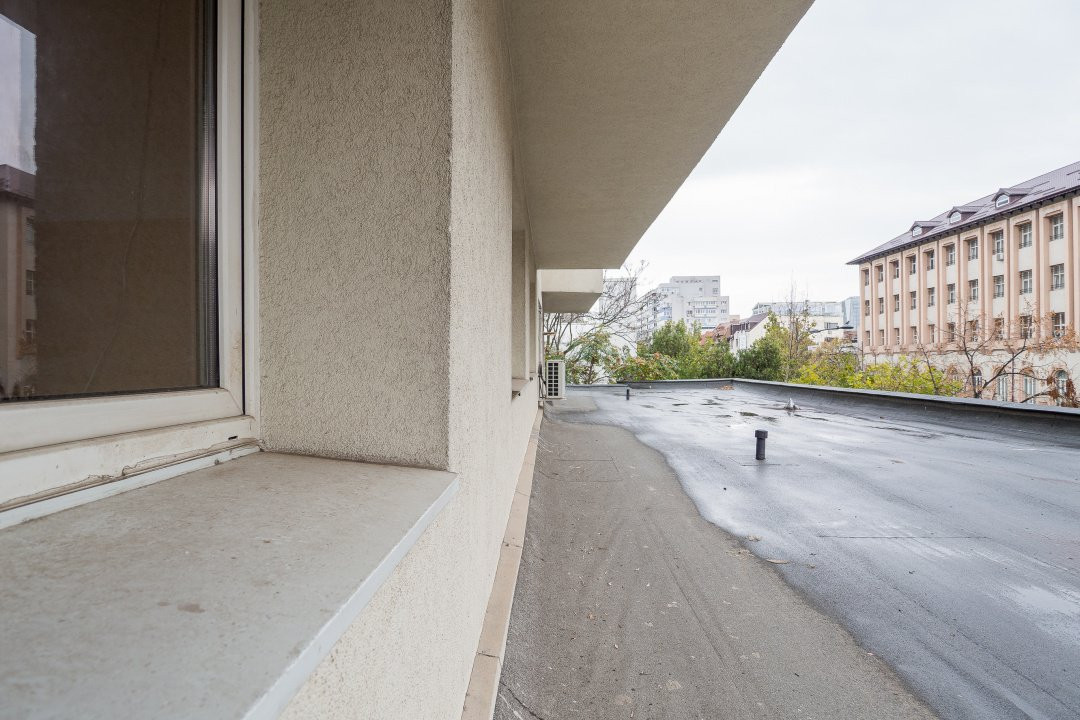 Investiție Imobiliară Premium în Dorobanți, etaj 2, decomandat