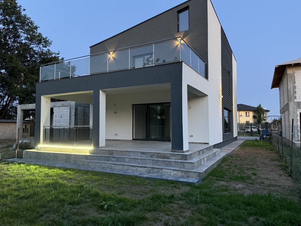 Locuință elegantă și eficientă, 5 camere, terasă și curte-Chitila str Castanilor