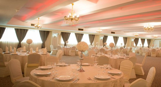 Spațiu evenimente tip ballroom, 440 mp + 1000 mp parcare privata
