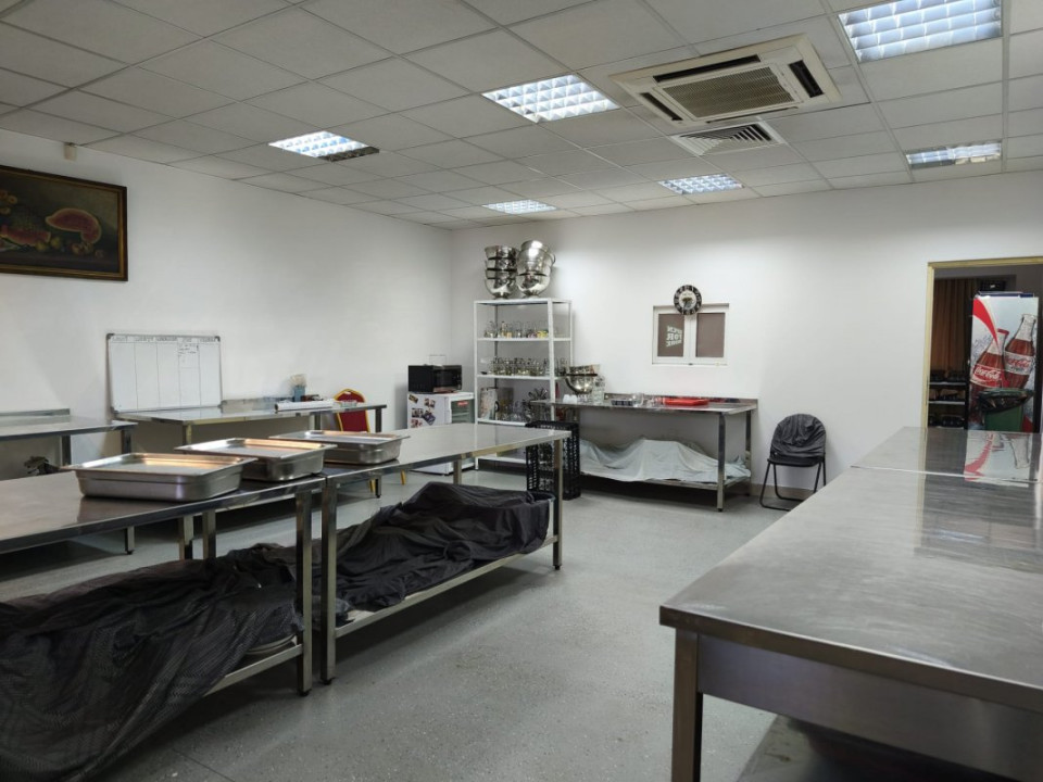 Spațiu evenimente tip ballroom, 440 mp + 1000 mp parcare privata