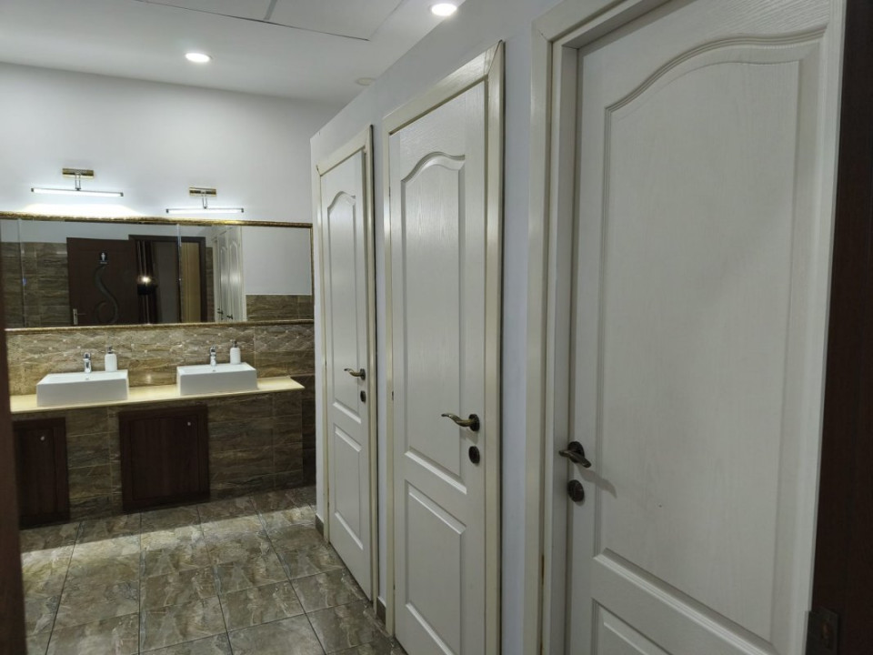 Spațiu evenimente tip ballroom, 440 mp + 1000 mp parcare privata