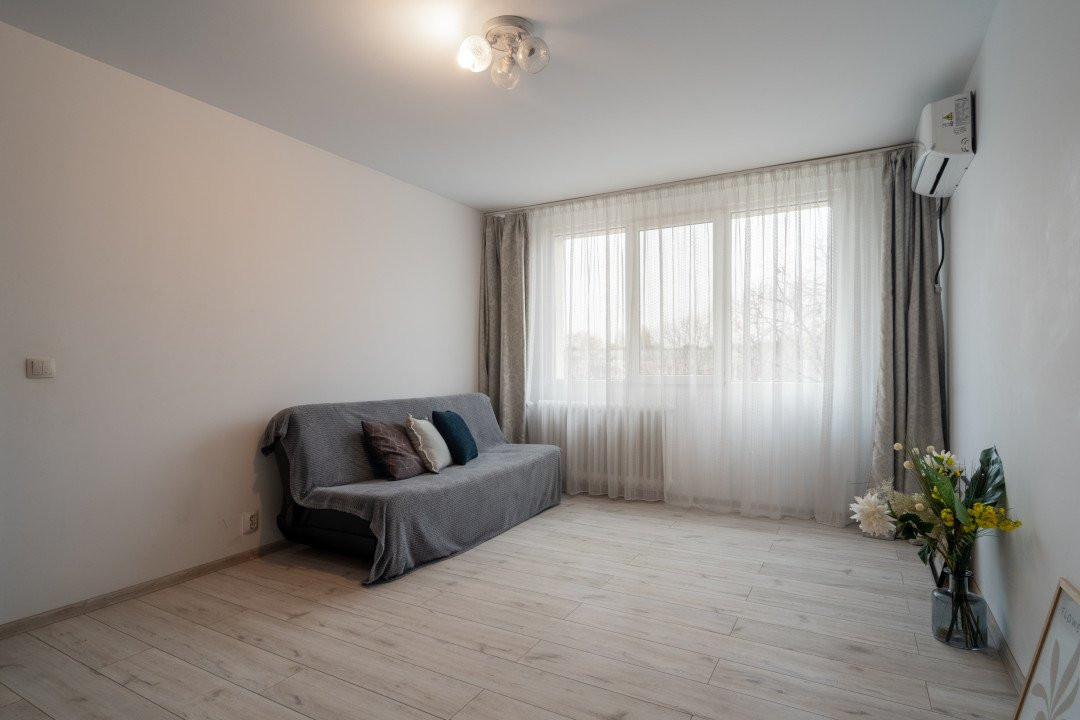 Apartament 3 camere str. Straja - Piata Resita